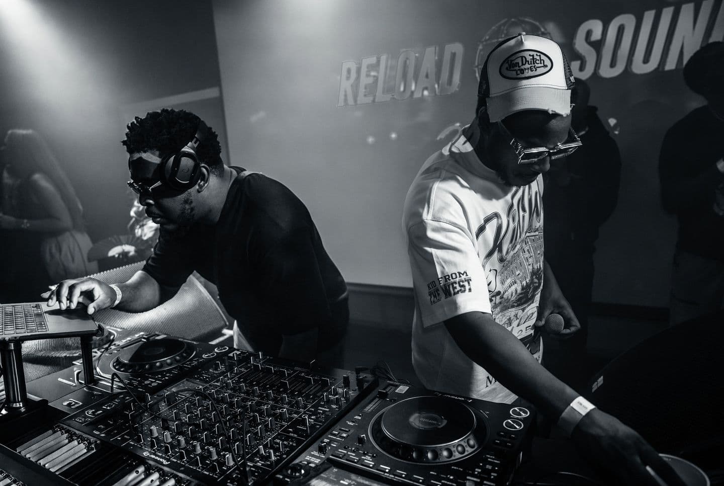 Reload Sound & Friends 001 - RELOAD SOUND, DONCH, PARISMATIQ, DJ EAZY, MERCE JADE