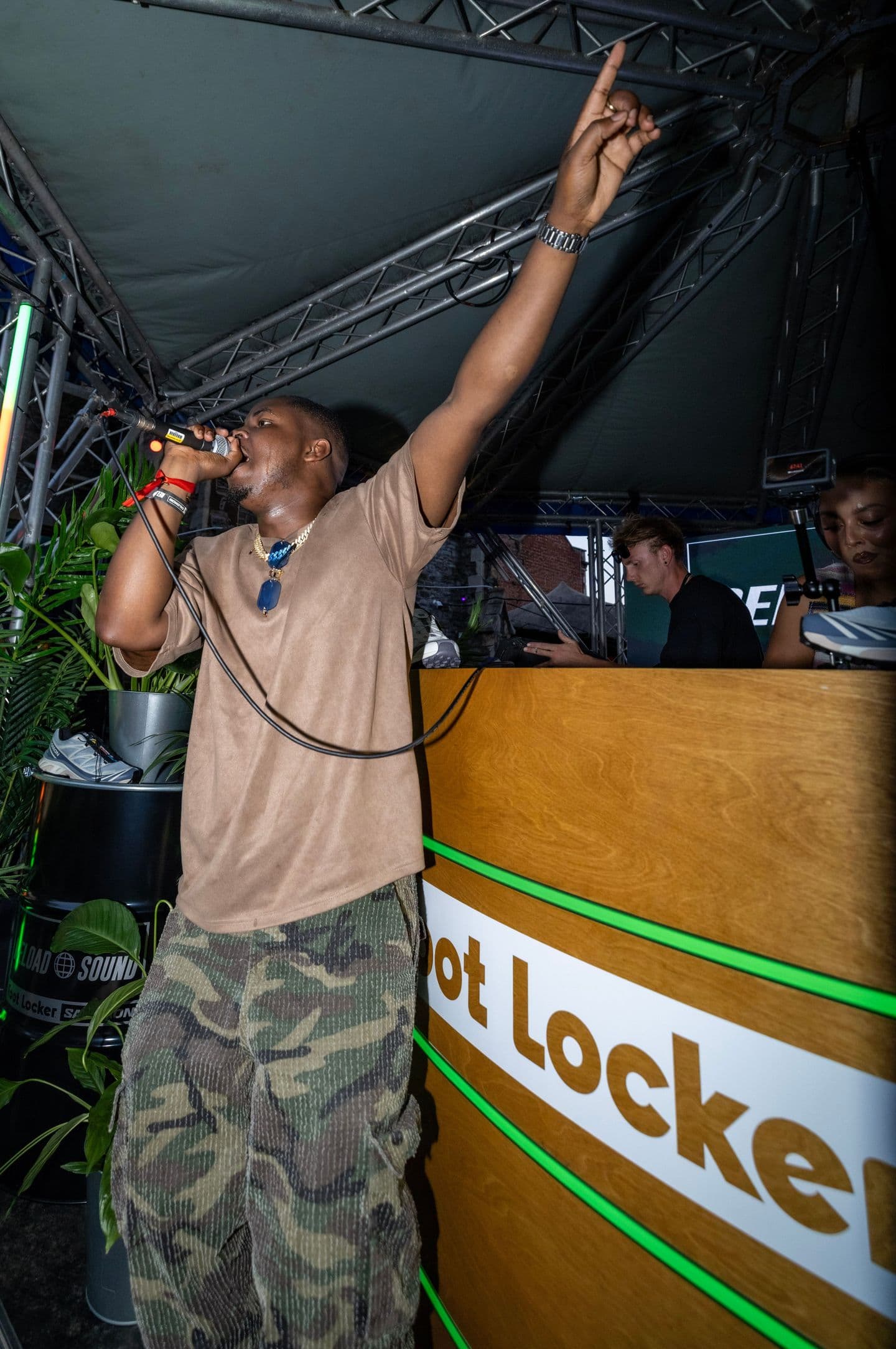 Foot Locker & Salomon Presents: Reload Sound & Friends 002... Izzy Bossy, Reload Sound, DJ Eazy, Khiah Lou, SIO