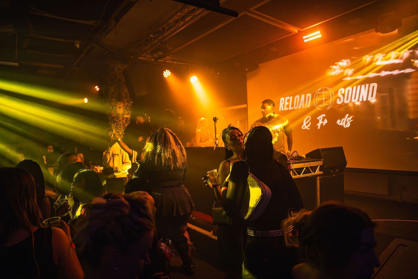 Reload Sound & Friends 001 - RELOAD SOUND, DONCH, PARISMATIQ, DJ EAZY, MERCE JADE