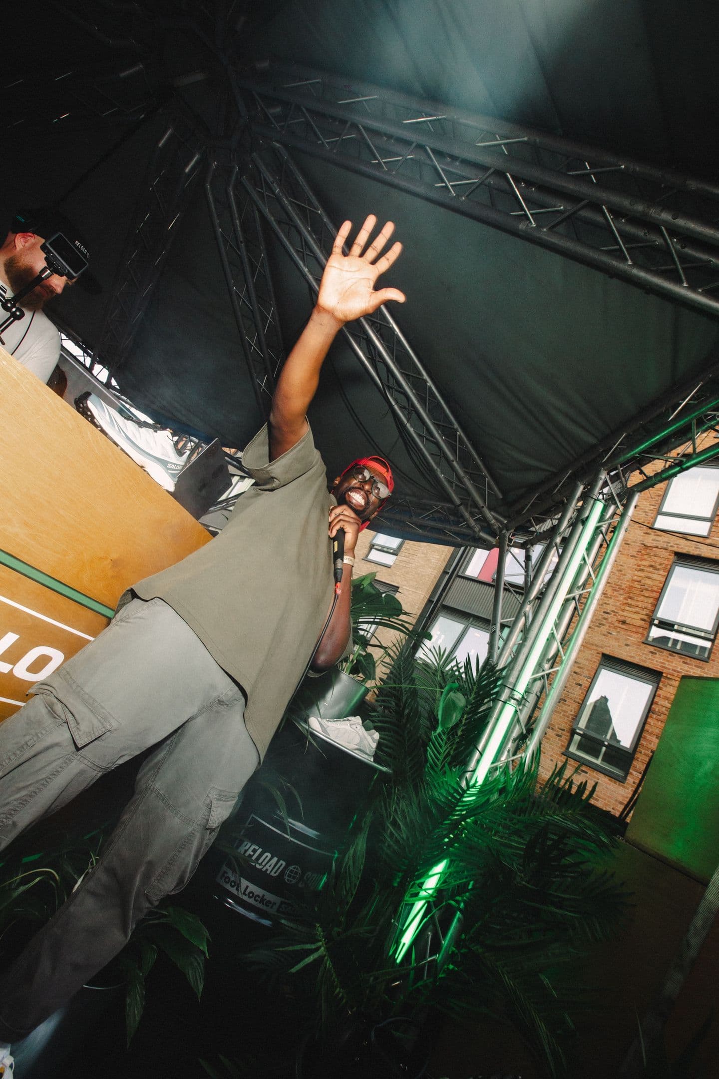 Foot Locker & Salomon Presents: Reload Sound & Friends 002... Izzy Bossy, Reload Sound, DJ Eazy, Khiah Lou, SIO
